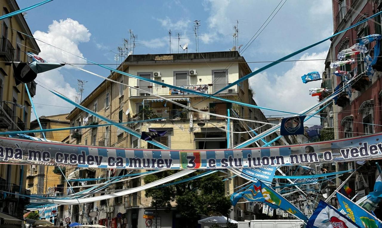 A Cas Ra Nonna Nápoles Exterior foto
