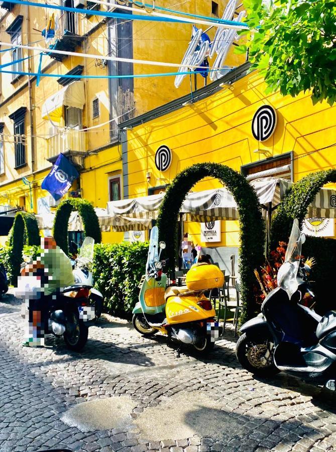 A Cas Ra Nonna Nápoles Exterior foto