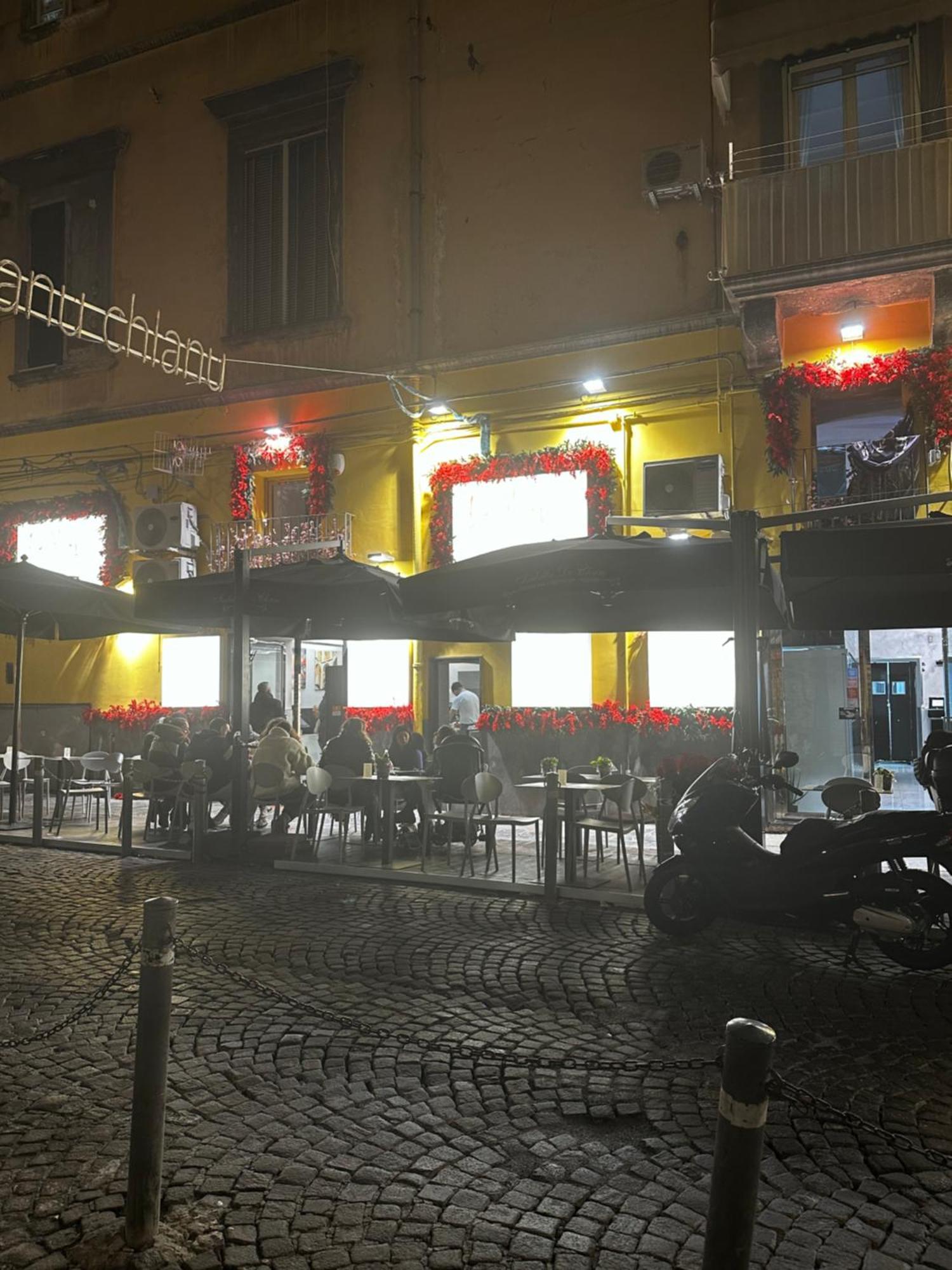 A Cas Ra Nonna Nápoles Exterior foto