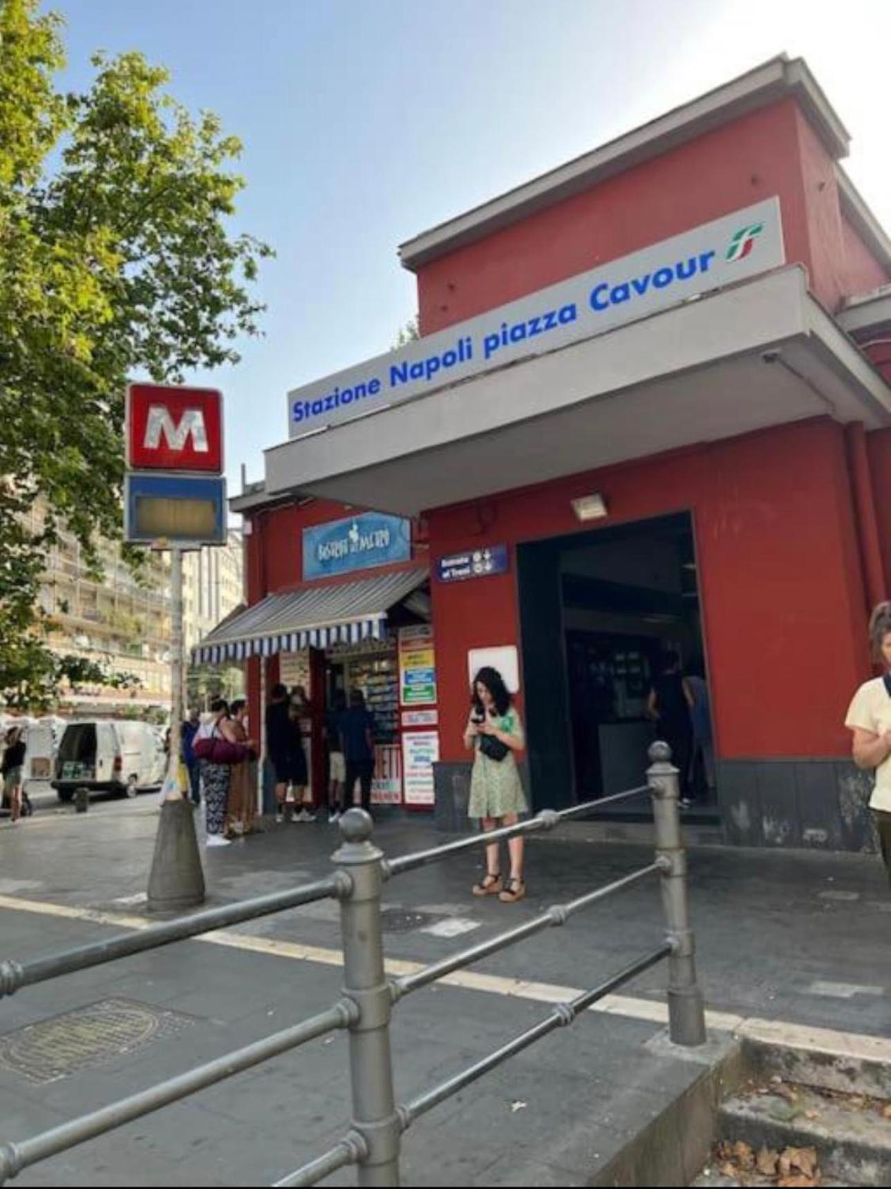 A Cas Ra Nonna Nápoles Exterior foto